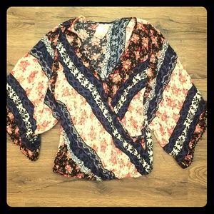 Intu kimono wrap top